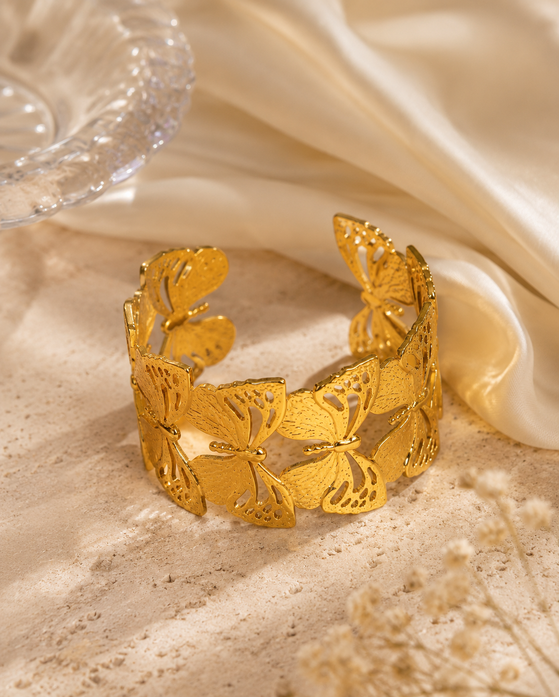 Sandy Affair Cuff