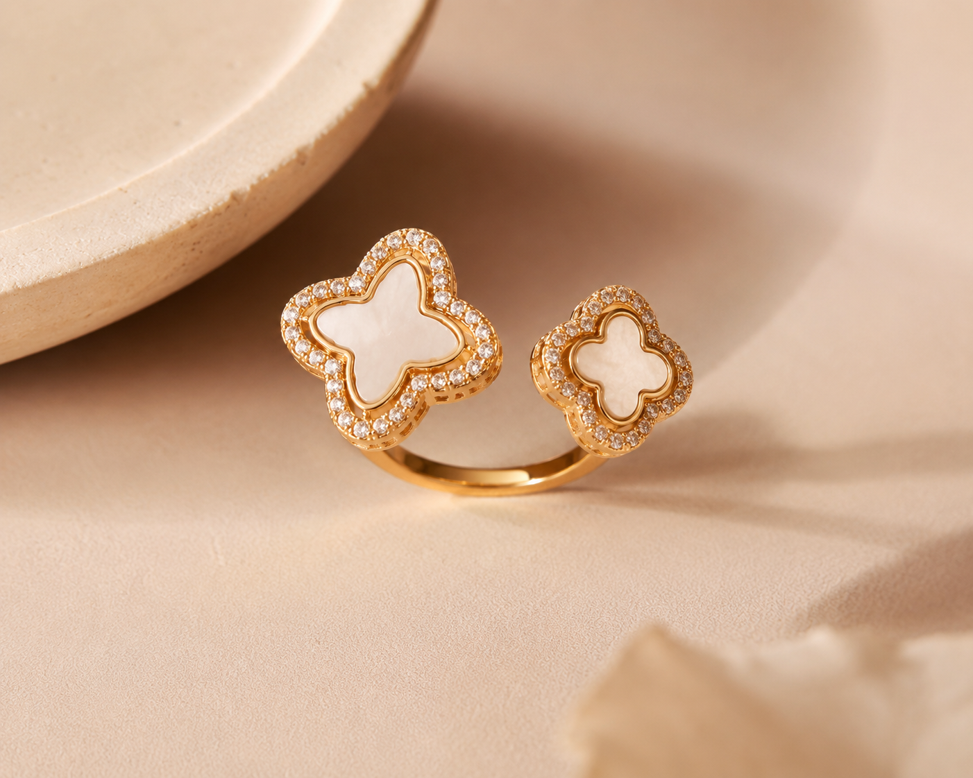 Ivory Clover Ring